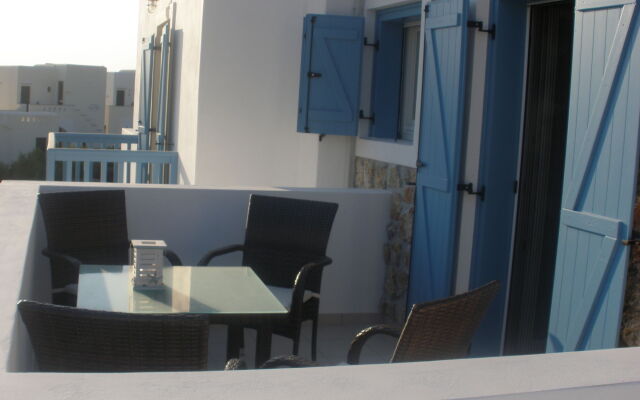 Blue Harmony Apartments