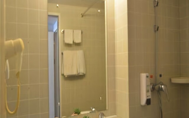 City Comfort Inn Sanya Bay Walking Street
