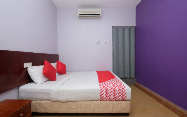 OYO Rooms Jalan Kuchai Maju 11