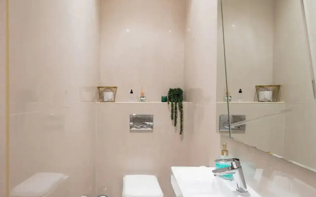 3 Bedroom Hilltop Home With Spectacular Views