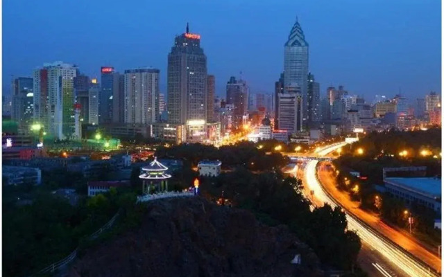 Urumqi Wenyuan Hotel