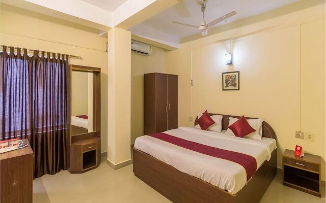 OYO 9671 Hotel Rudraksh Inn