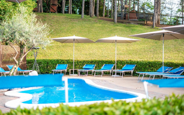 La Valle Dei Caprioli Village Bungalow Park - Freelandia Azienda Agricola