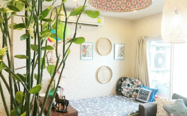 Thai Happy House