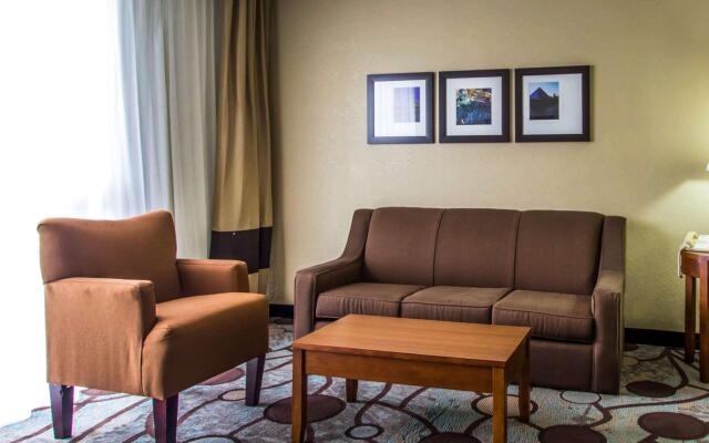AmericInn by Wyndham Memphis East