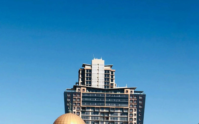 Urban Awe Apartment: iTowers 21st Floor