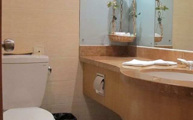 Glamor Hotel