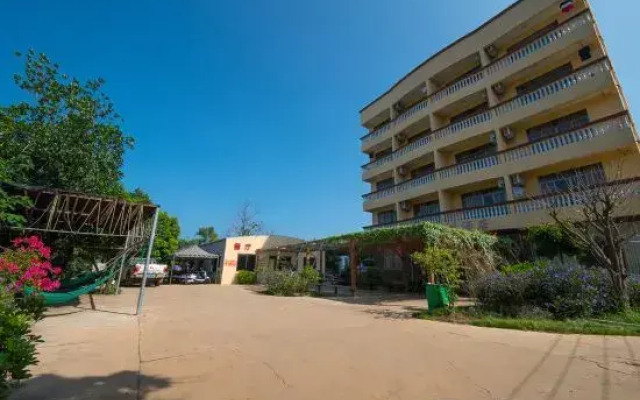 Qingding Weizhou Hotel