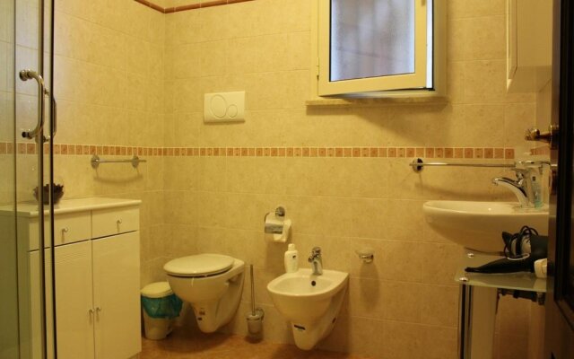 B&B Camelot