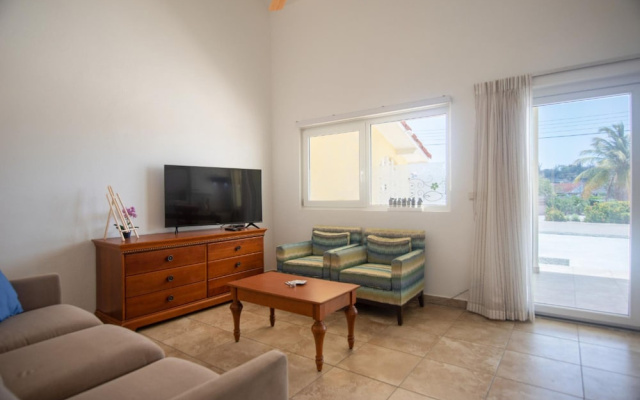 NEW Casa Orcuyo in Santa Cruz