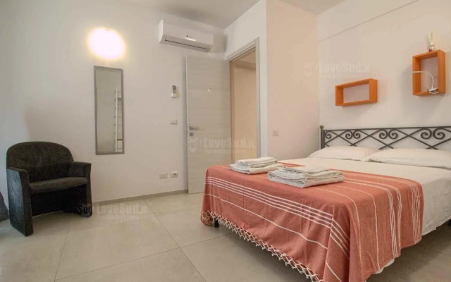 Apt A - Beach View Villa Controvento