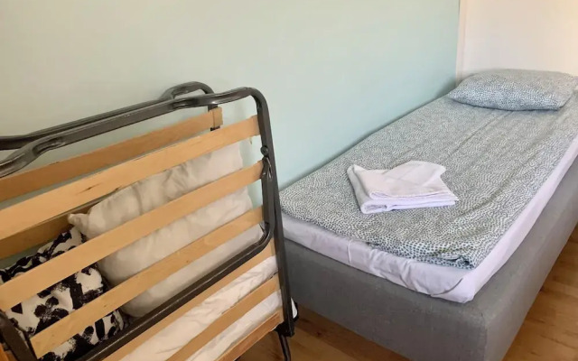 Cozy Small Apartment Just Outside Stockholm