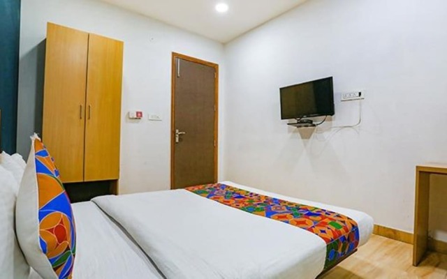 Fabhotel F9 Peeragarhi