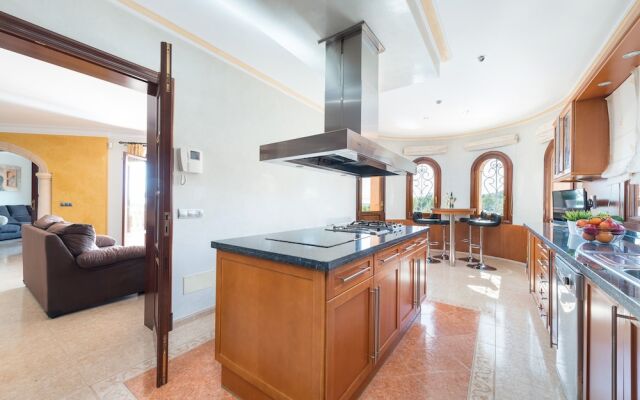Villa Onieva