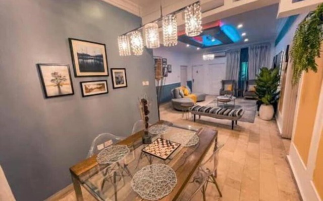Granville Penthouse Apartments