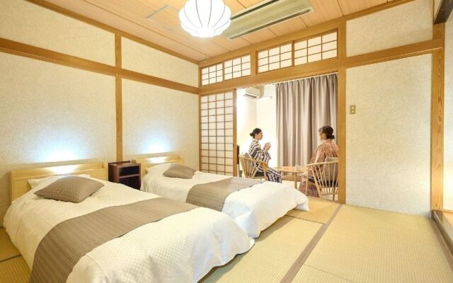 Amagase Onsen Seitenkaku