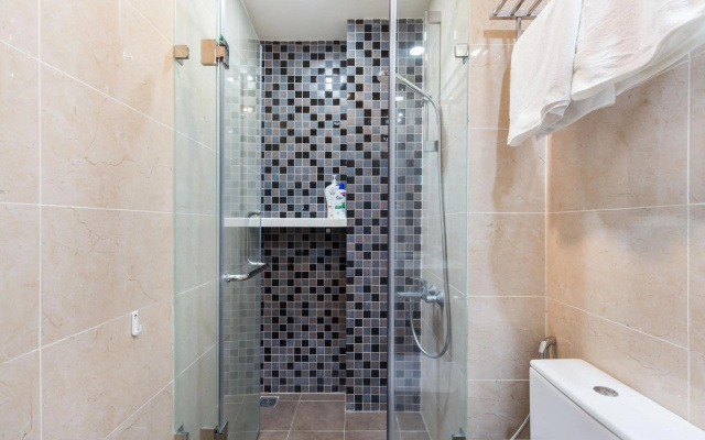 Tresor Pool Gym, Rose Home With Pool View – Bathroom – Ho Chi Minh City