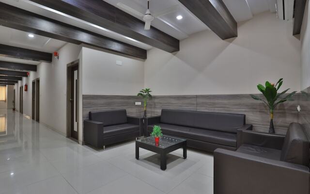 OYO 12309 Hotel Ananya