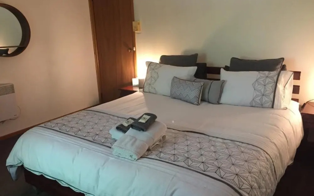 Mystic View Cottage Wandiligong – Guest Rooms – Wandiligong
