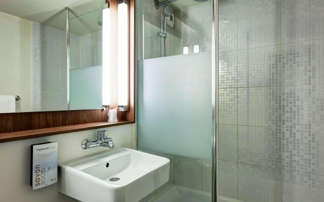 Campanile Evry Ouest - Corbeil Essonnes