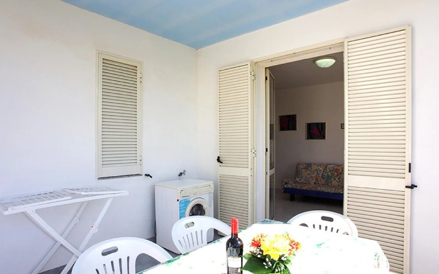 Glicine Apartment With Pool in Residence