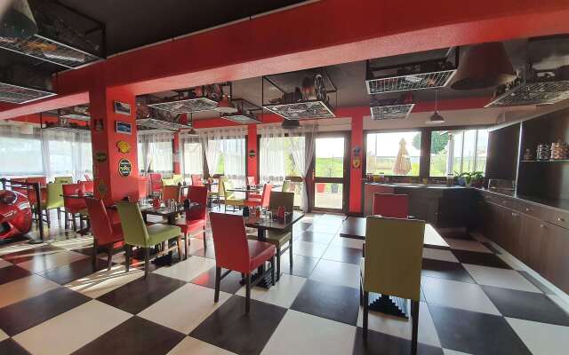 Enzo Hotels Cannes Ecluse by Kyriad Direct