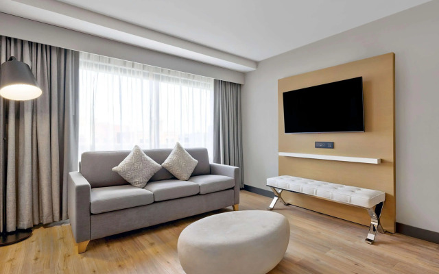 DoubleTree by Hilton Davenport