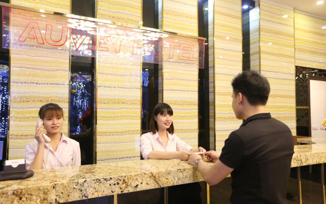 Au Viet Hotel