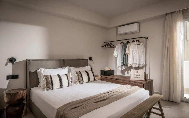 Soleil Apartments  Studios