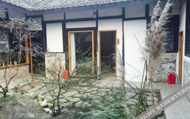 Yangliu's Yard