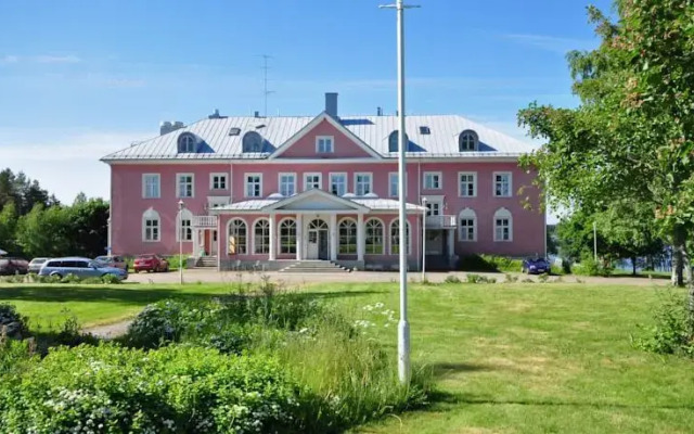 Hotel Ruusuhovi