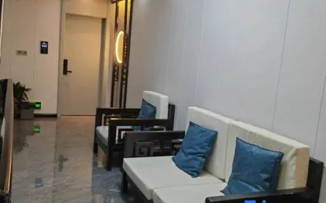 Phoenix Wanfeng Yushe Light Luxury Homestay (Hongqiao Branch, Fenghuang Ancient Town)