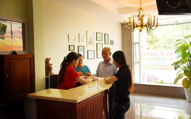 Ly Ky Hotel