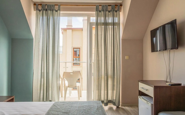 Valeo Hotel