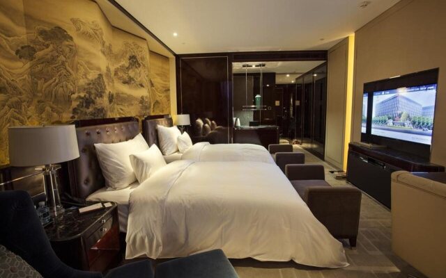 Palace Garden Hotel