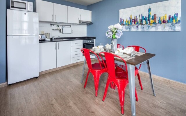 Vibrant Studio in Dubai Marina - Near Metro & Tram