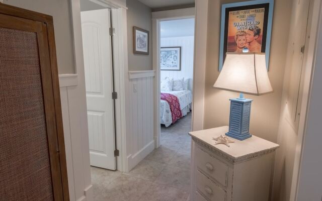 Sunshine Reef Apartment 4