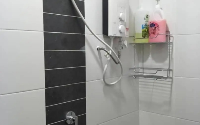 Enjoy Cozy 2 Room Condo at Mesahill Nilai (15 mins to KLIA) – Bathroom – Nilai