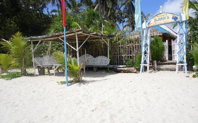 Bunny's Beach Resort