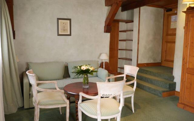 Au Vieux Moulin Hotel And Spa