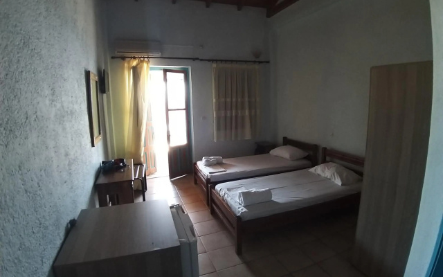 Stoupa Properties Rooms