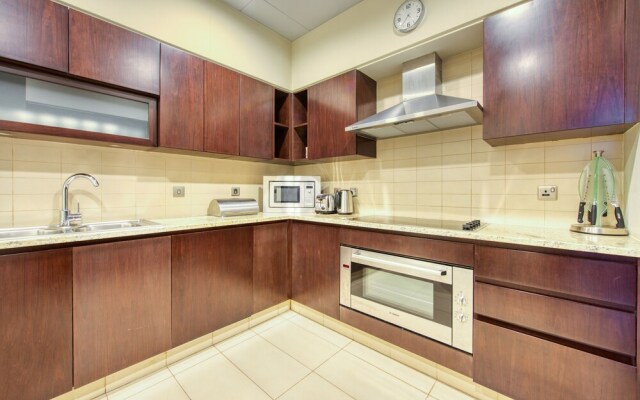 Maison Privee Tiara Diamond