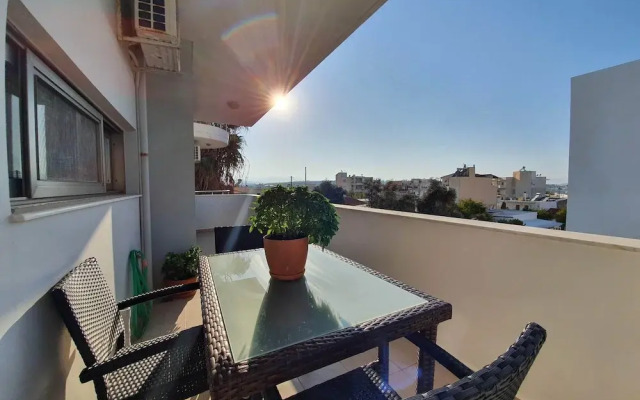 Iriana's Apartment in Center 2
