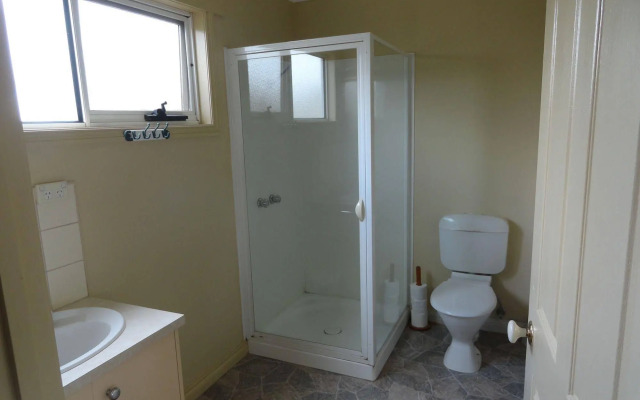 High View Family Cottages