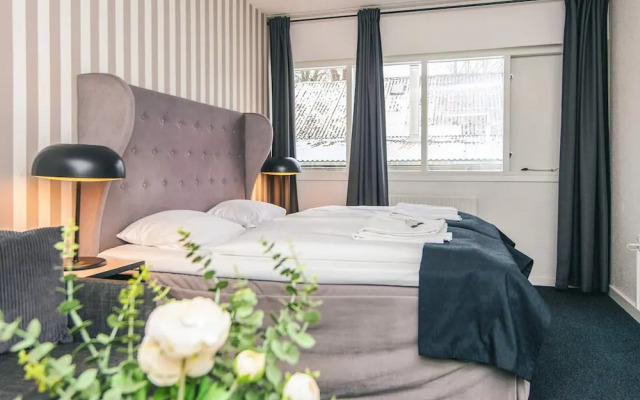 4 Person Holiday Park Home in Give