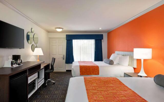 Howard Johnson Inn San Diego State University Area