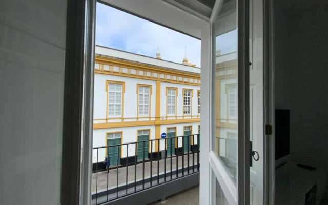 Luxury Loft Apartment