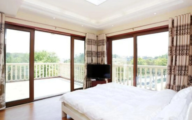 Qifang Renjia Hotel