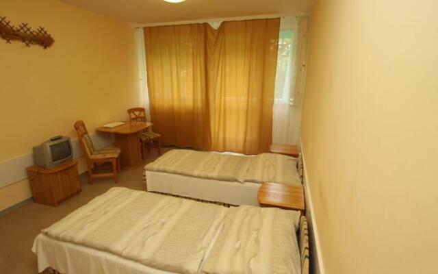 Hotel Beremend Rose