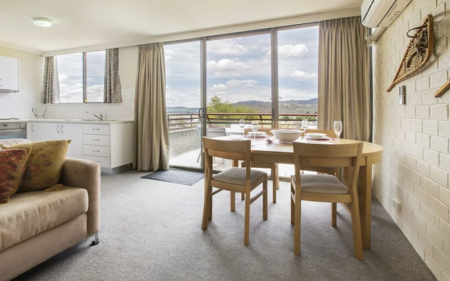 Tanderra 10 on Park Road